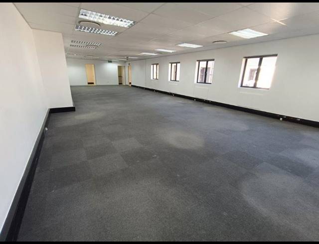 BUSINESS PROPERTY TO RENT IN STRUBENSVALLEI